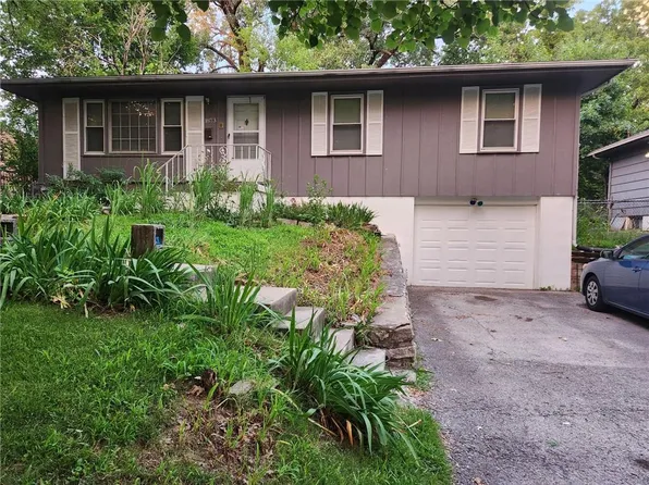1873 N 41st Ter, Kansas City, KS 66102