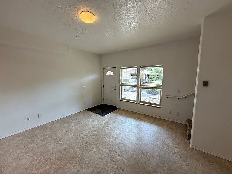 The Firs Apartments — Photo 51