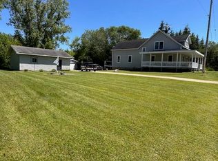 508 S Green Bay Ave, Gillett, WI 54124