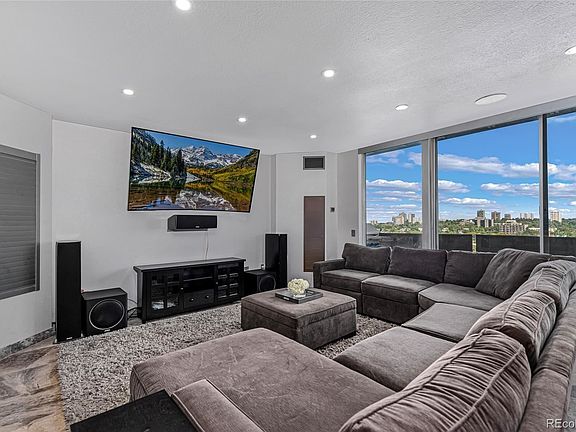 4th image of 909 N Logan St Penthouse D
