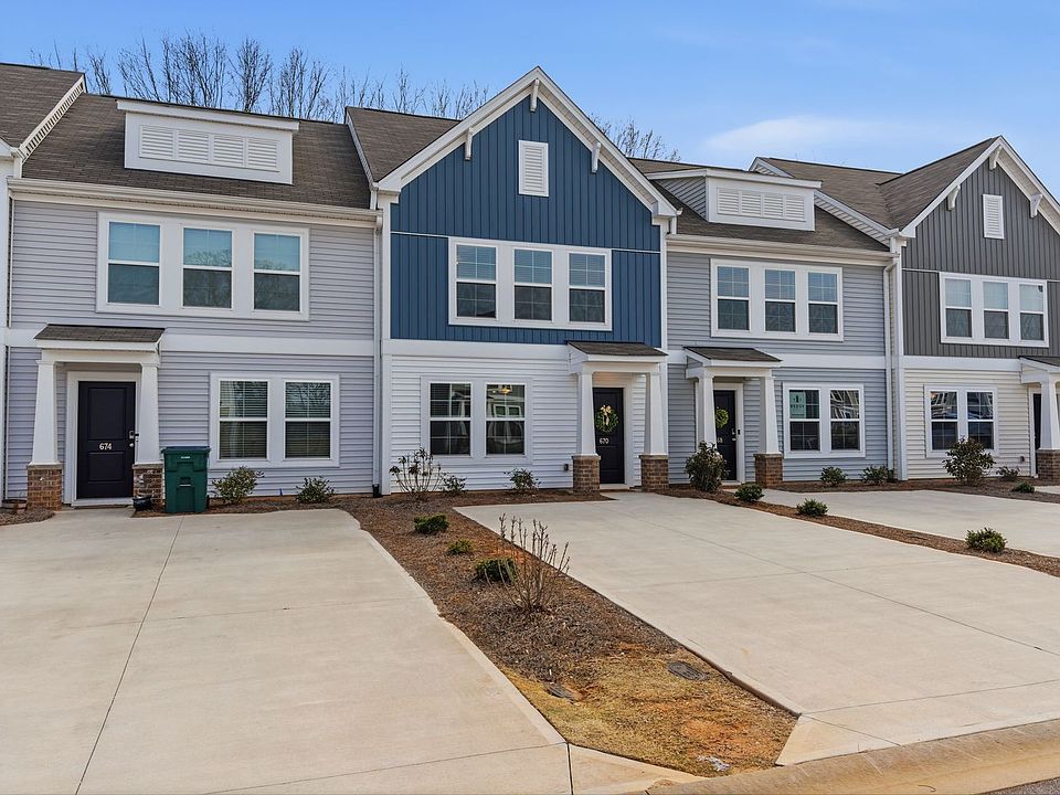 1st image of 670 Blossom Run