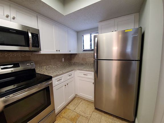5th image of 4250 A1a S Unit J11