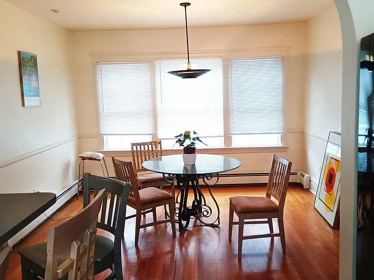 29 Ogden St — Photo 8