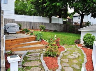 110 Black Rock Ave #110, Fairfield, CT 06824
