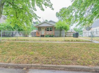 323 W Grand Ave, Muskegon, MI 49441