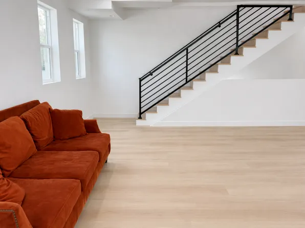 4513 Rosewood Ave #1, Los Angeles, CA 90004
