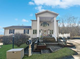 2503 Alpine Lake Rd, Terra Alta, WV 26764