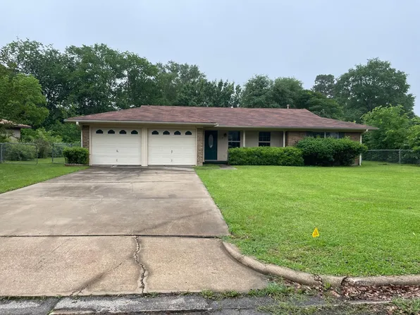 114 Briar Ln, Crockett, TX 75835