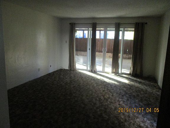 4th image of 975 N Forbes St APT 3