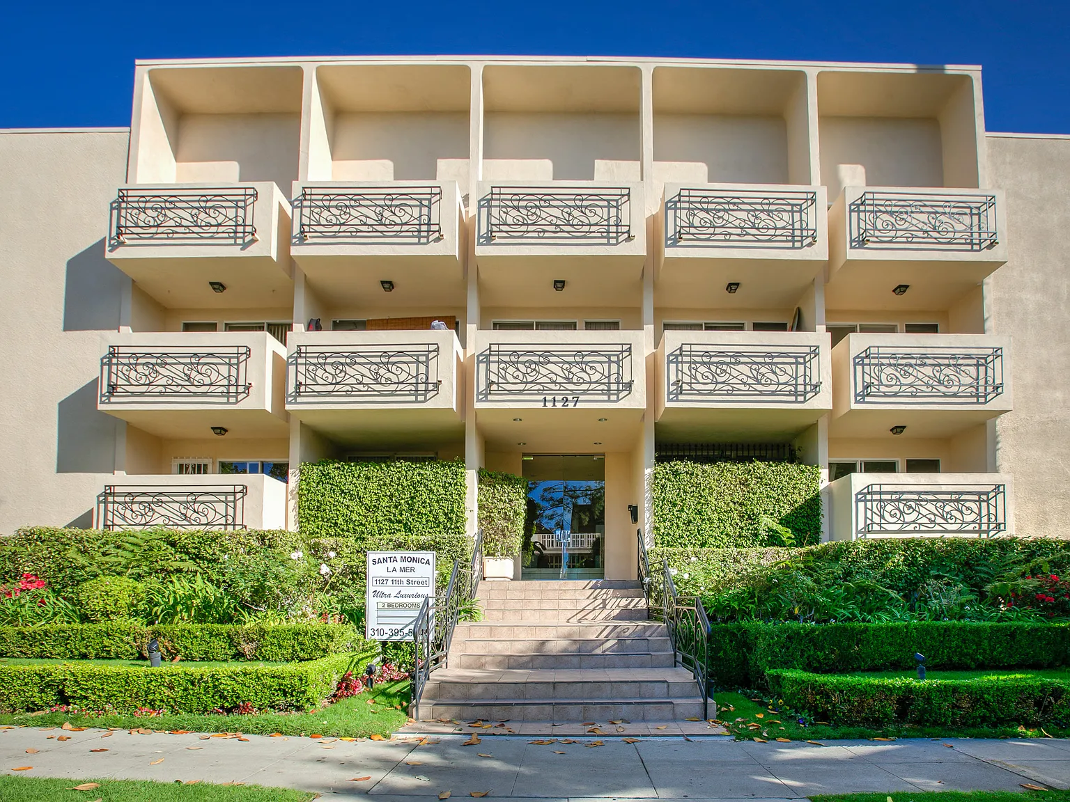 Wilshire Ardmore Towers — Photo 4