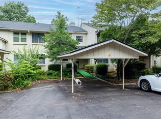 96 Point Place Dr, Westminster, SC 29693