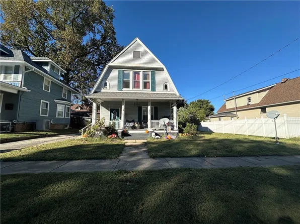 404 W Walnut St, Robinson, IL 62454