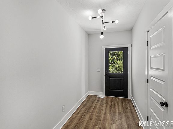 2nd image of 2266 Dunnigan Ave NE