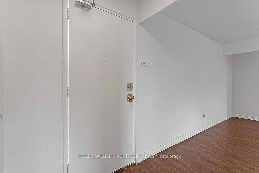 2 bed, $2,200 — Photo 4