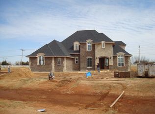 10724 Daryl Dr, Yukon, OK 73099