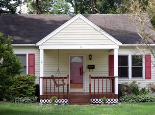 11 W Magruder St, Sandston, VA 23150