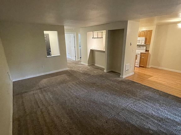 5th image of 15433 Country Club Dr Unit A201