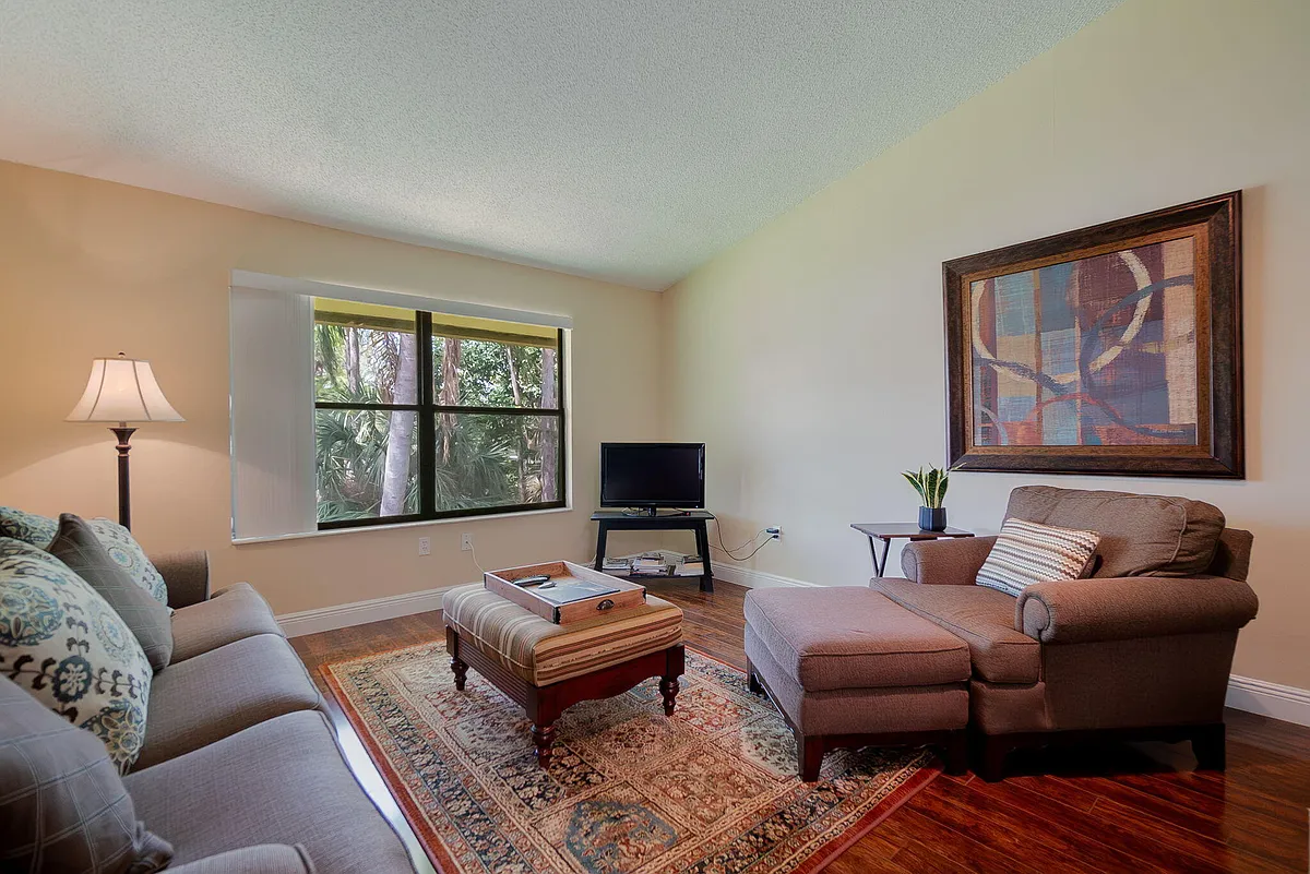 Building Photo - 13095 Belhaven Ct #12