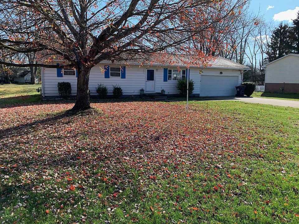 1st image of 108 Greenland Cir E