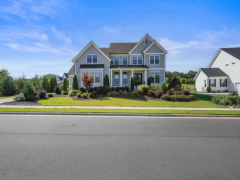 3438 Snowbed Ridge Dr — Photo 2