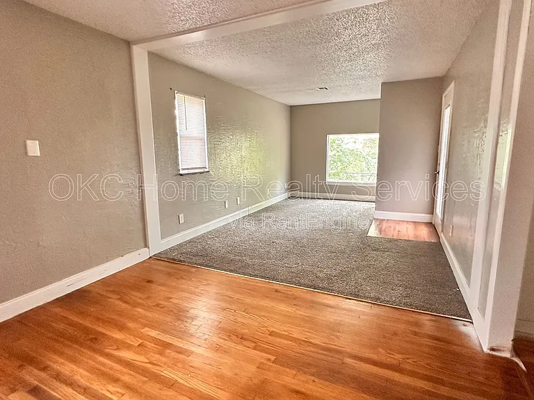 6808 NW 59th St — Photo 19