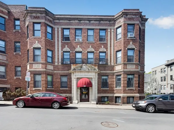 39 Glenville Ave APT 14, Allston, MA 02134