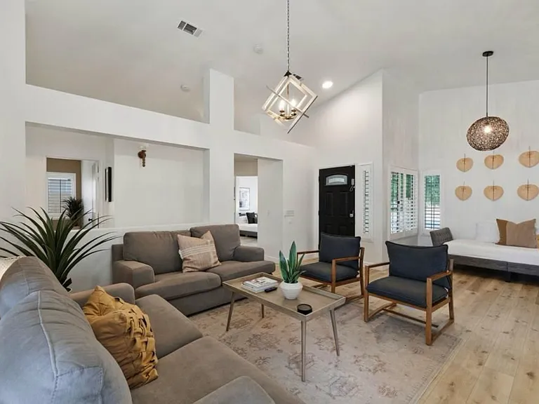 49132 Violet St — Photo 28