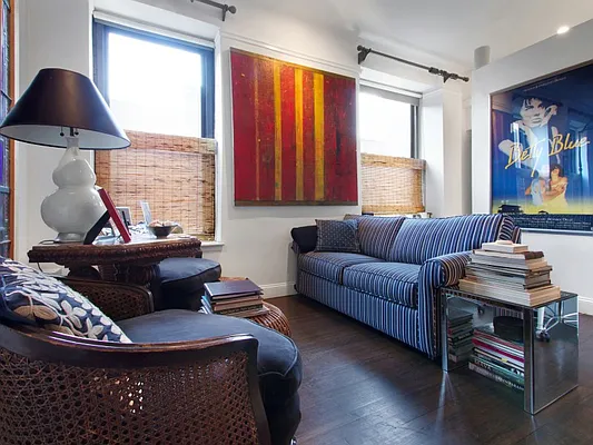 Sold by Sotheby's International Realty | media 2