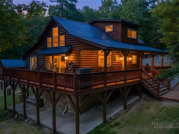 1158 Staghorn Road, Purlear, NC 28665