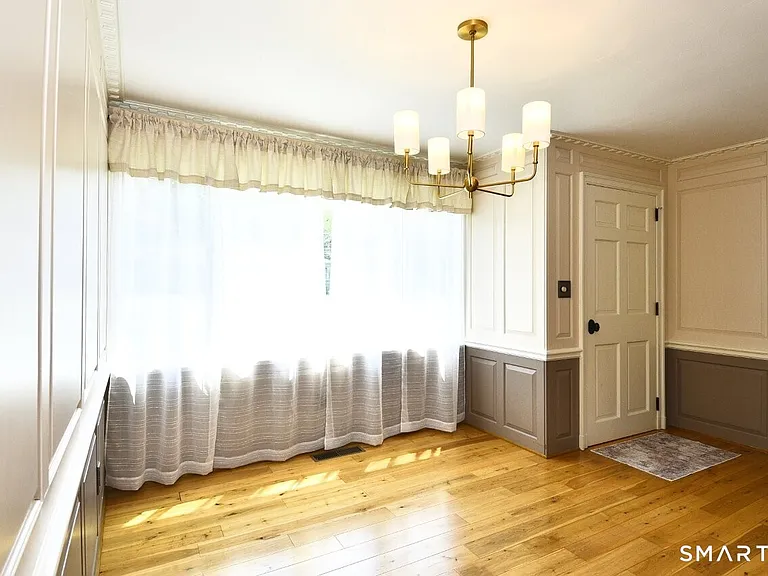 1 Romindon Ct — Photo 17