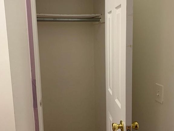 4th image of 21 Elmwood Ave #1