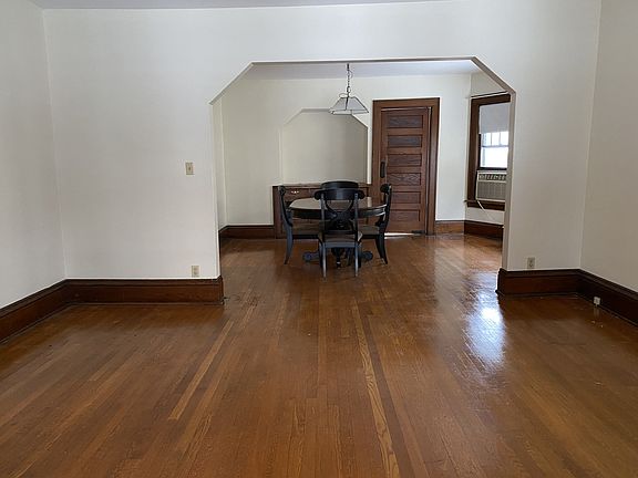 5th image of 1809 Ashland Ave #1