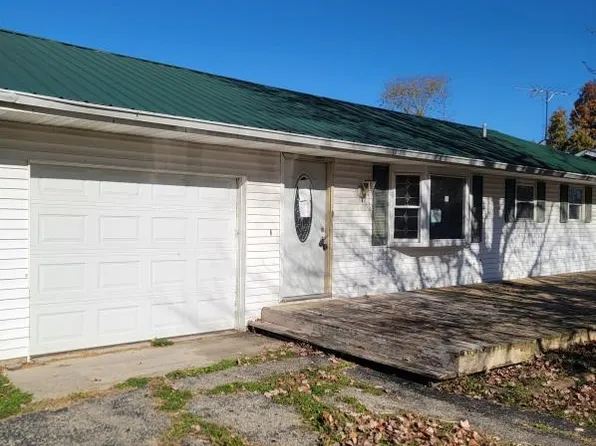 5458 Oak Grove Ave, Blanchester, OH 45107