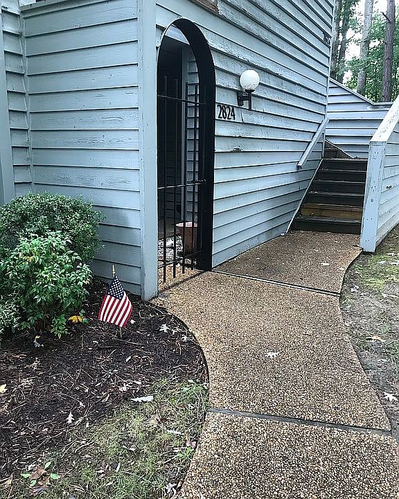 Entry way