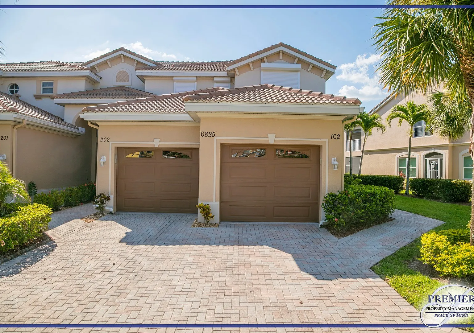 Glen Eagle - 3 Beds / 2 Baths - Lake View - Golf Course And More! — Photo 1