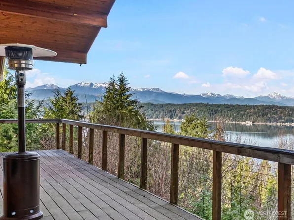 341 E Olympic Vista Drive, Union, WA 98592