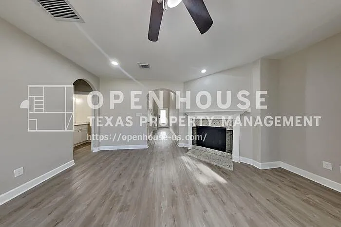 4718 Wild Bluebonnet Way — Photo 3