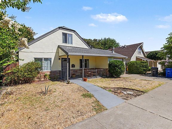 2nd image of 3879 Shasta Cir