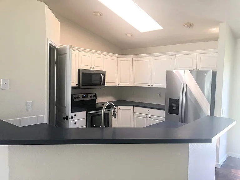 9598 W Calico Ct — Photo 4