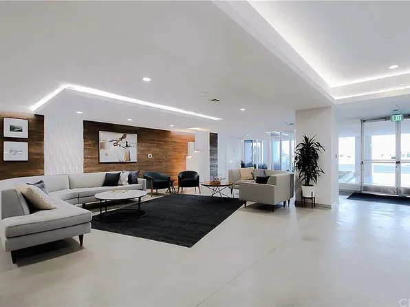 525 E Seaside Way, Long Beach, CA