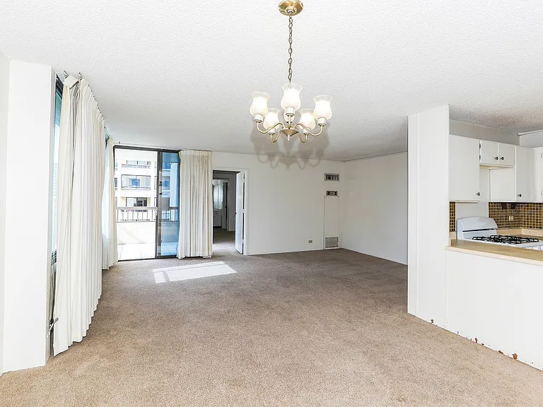 2215 Aloha Dr — Photo 5
