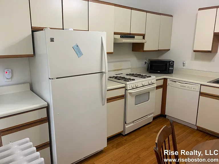 35A Harvard St #1 — Photo 11