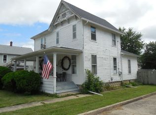 517 N Main St, Rochelle, IL 61068