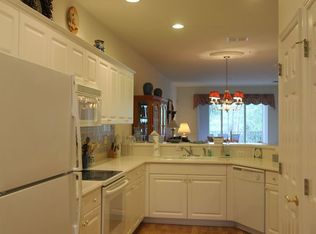 4844 Hampshire Ct APT 202, Naples, FL 34112
