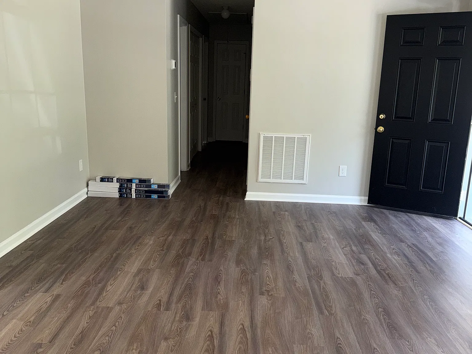 3 bed, 1104 sqft, $1,580 — Photo 4