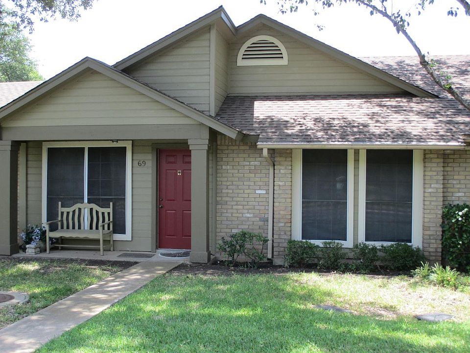 1st image of 1015 E Yager Ln Unit 69
