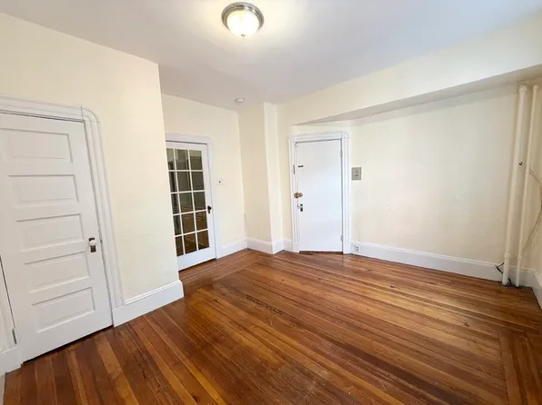 70 Revere St APT 1, Boston, MA 02114