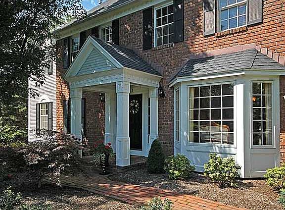3rd image of 7 Summerfield Cir