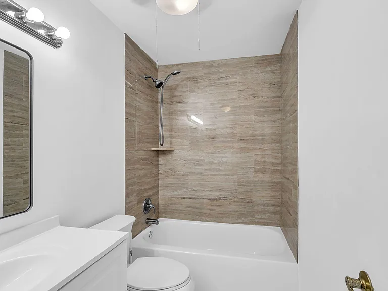 6813 Via Regina — Photo 19