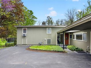 327 Kimber Rd, Syracuse, NY 13224